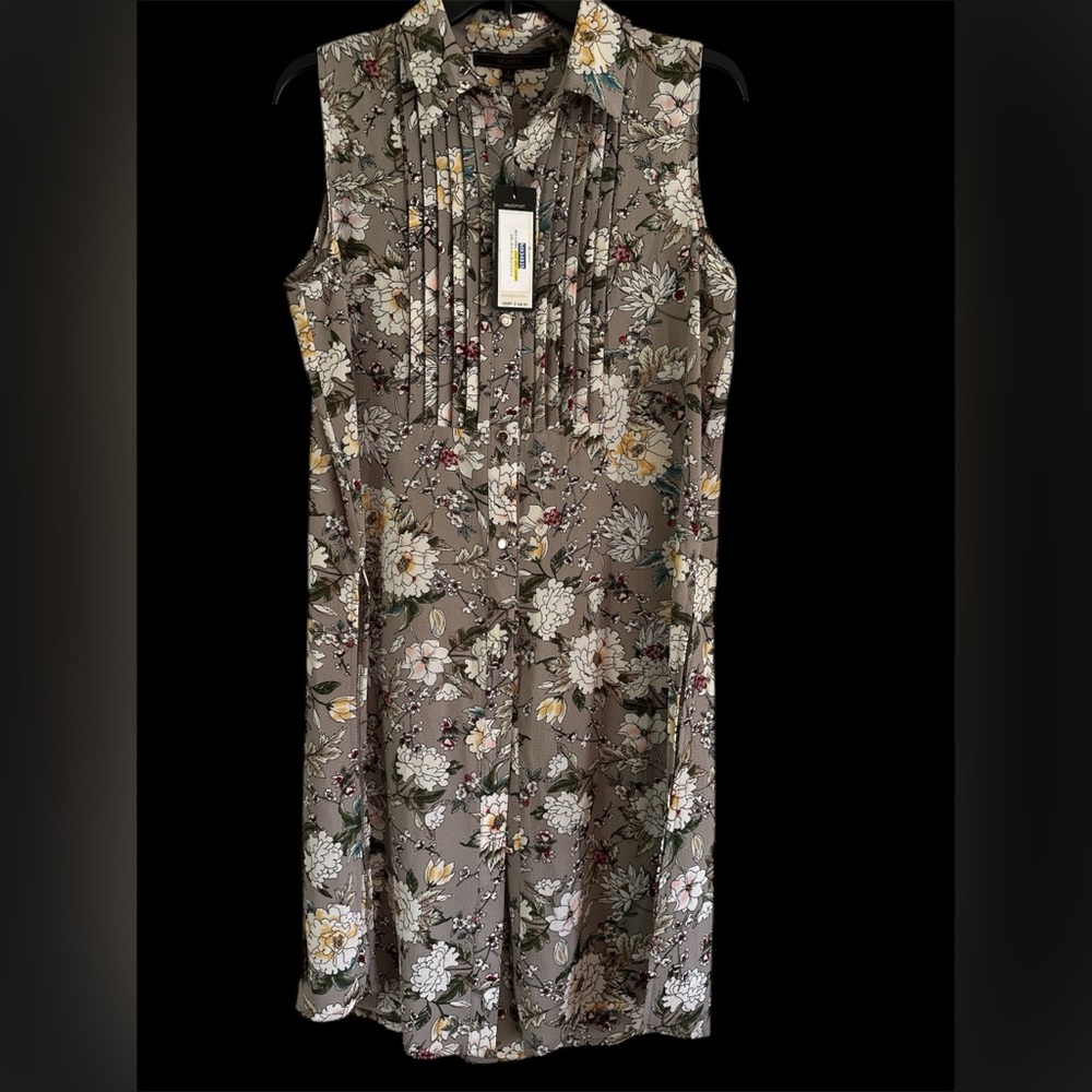MaxSport Floral Frenzy Sleeveless Button Up long Tunic Sz S